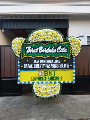 Papan Bunga Duka di Ciganjur